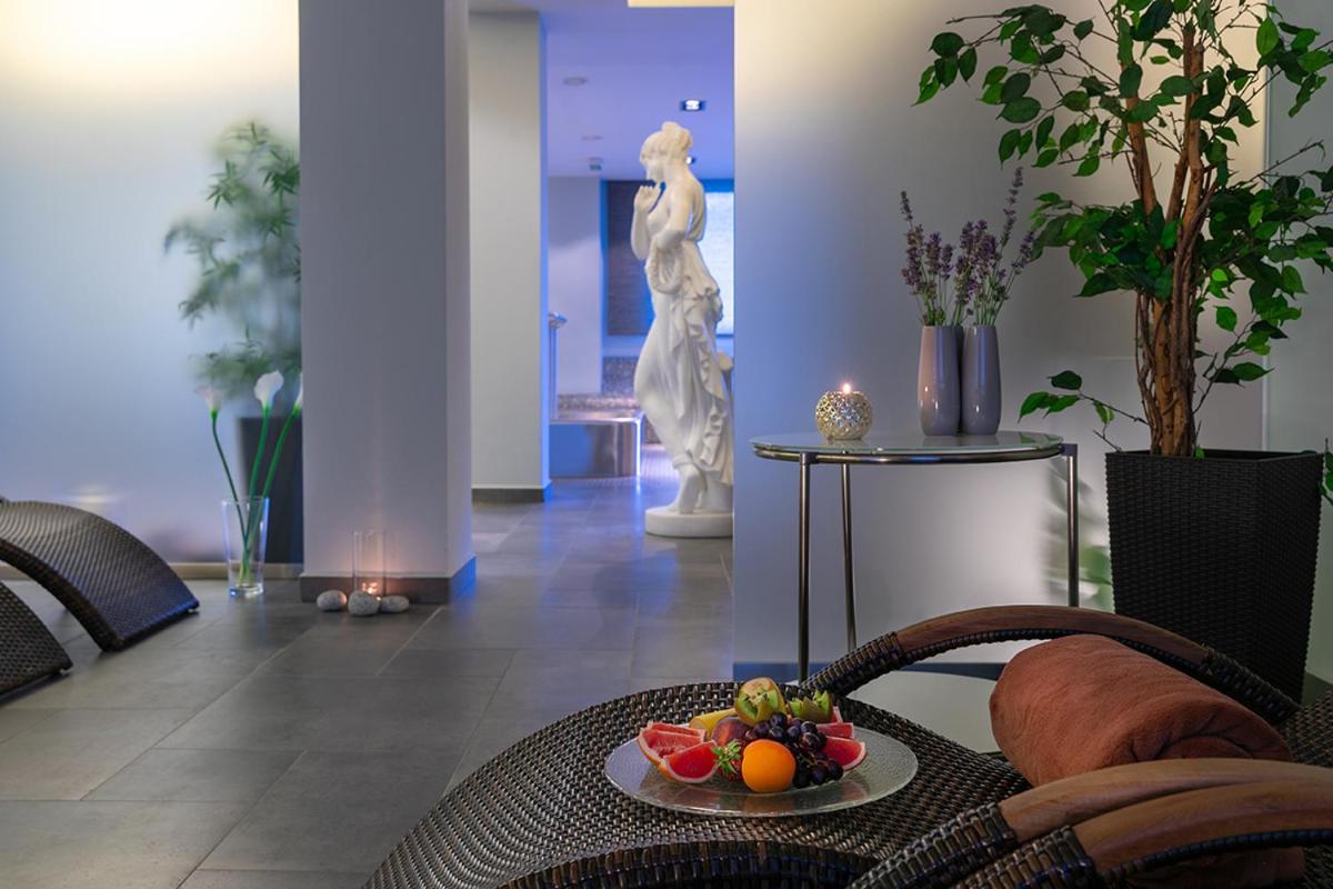 Hotel Abacie & Wellness วาลาชเก เมซิริชี ภายนอก รูปภาพ