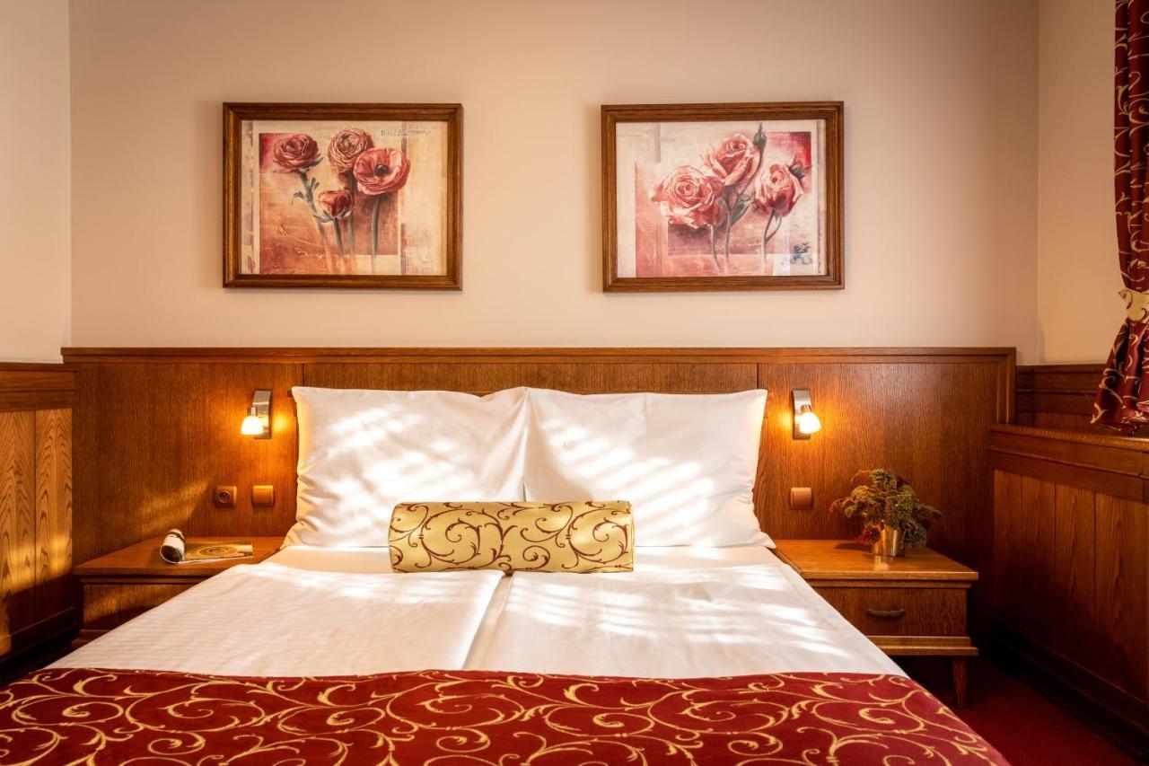 Hotel Abacie & Wellness วาลาชเก เมซิริชี ภายนอก รูปภาพ