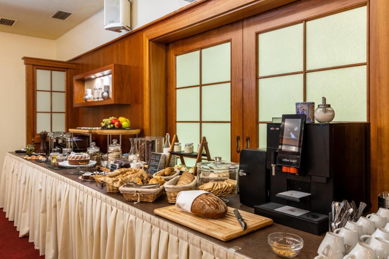 Hotel Abacie & Wellness วาลาชเก เมซิริชี ภายนอก รูปภาพ